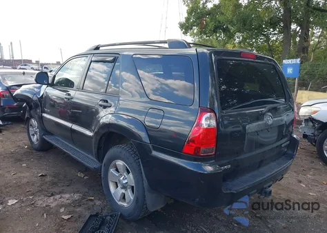 2008 Toyota 4Runner Sr5 V6 z USA, uszkodzony, nr VIN JTEBU14R08K017906